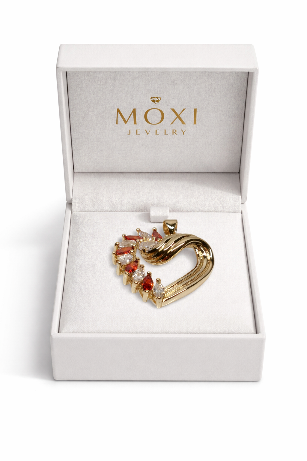 Moxi J  Pendant Necklace Heart in Yellow Gold,
